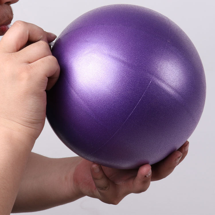 How to blow up the Small 25cm Yoga Pilates Fitness Exercise Ball