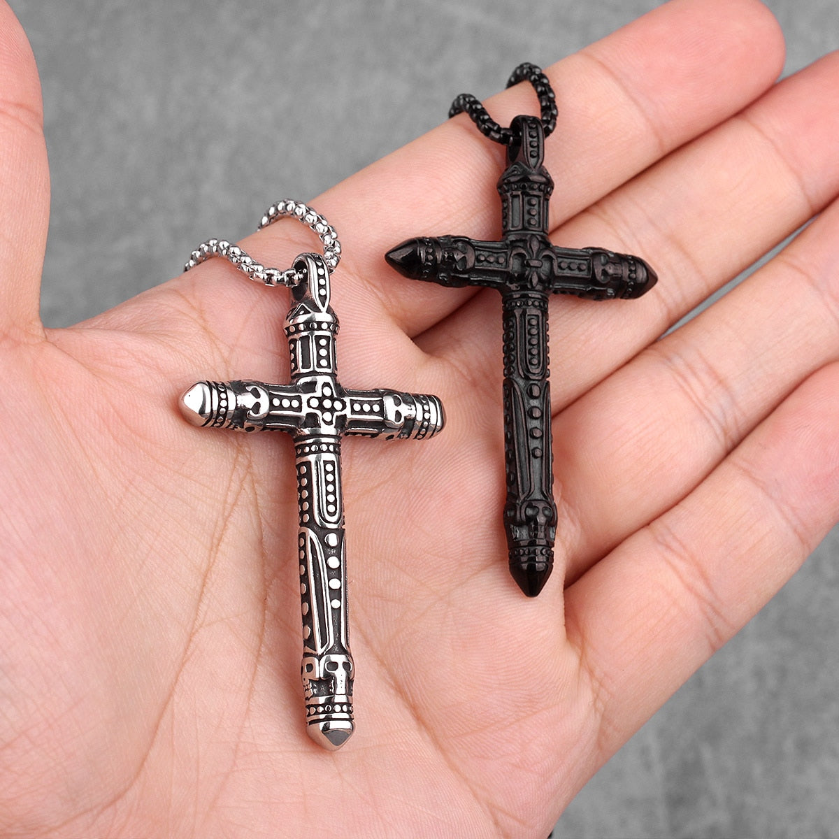 Size Gauging Black Or Silver Color Stainless Steel Cross Pendant Necklace Jewelry